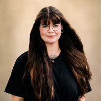 Portrait-Foto der Autorin Amanda Prater